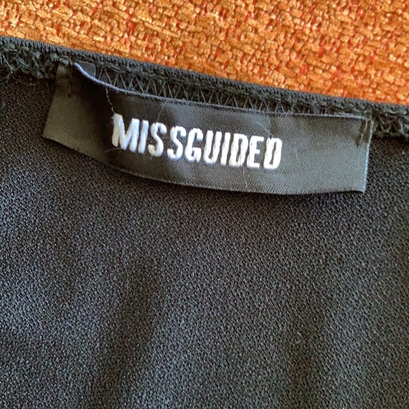 🎉2X HOST PICK🎉 Missguided Long Sleeve Plunge Neck Asymmetric Hem Dress - Picture 12 of 12